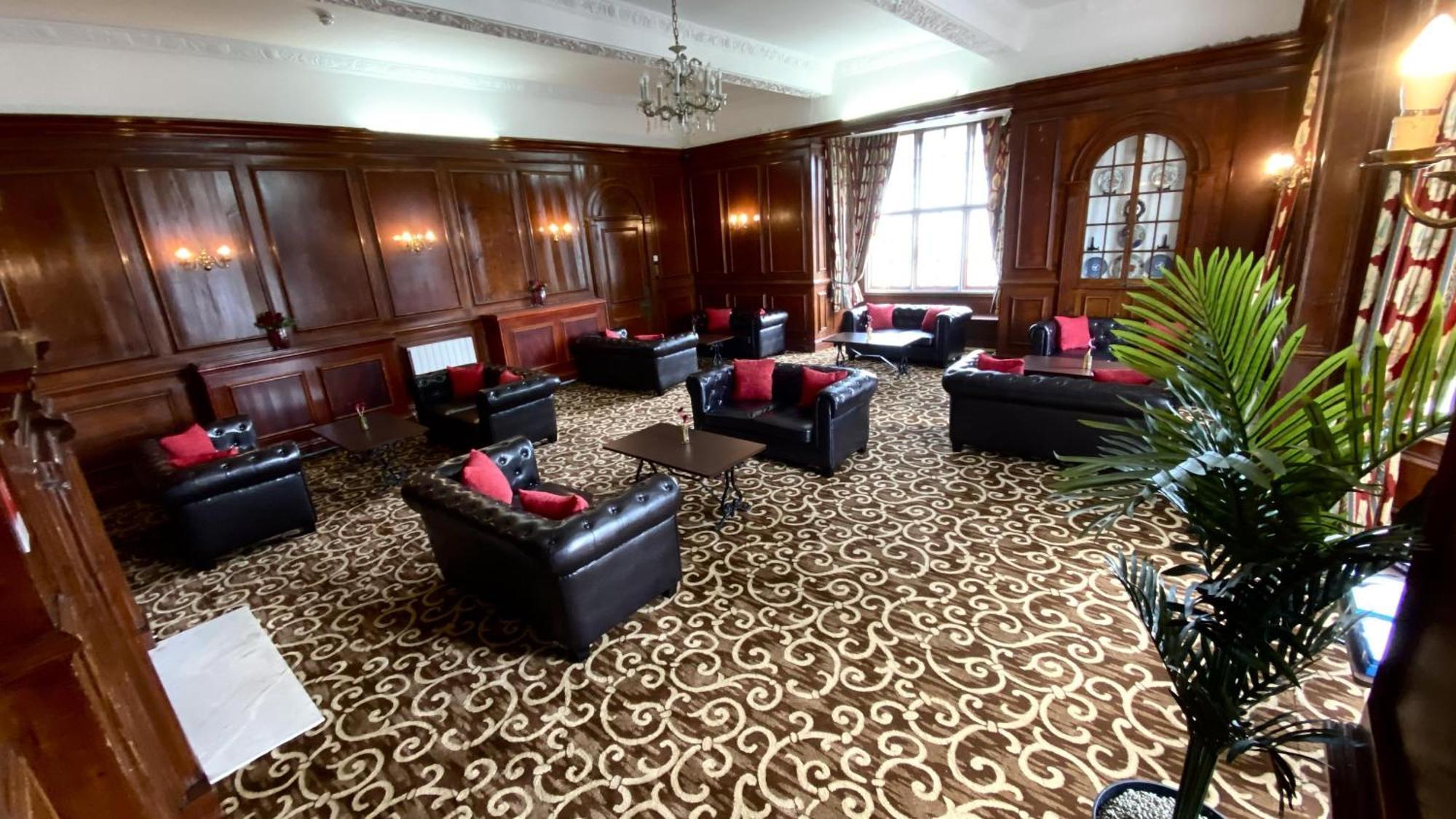 Russ Hill Hotel Charlwood Zewnętrze zdjęcie