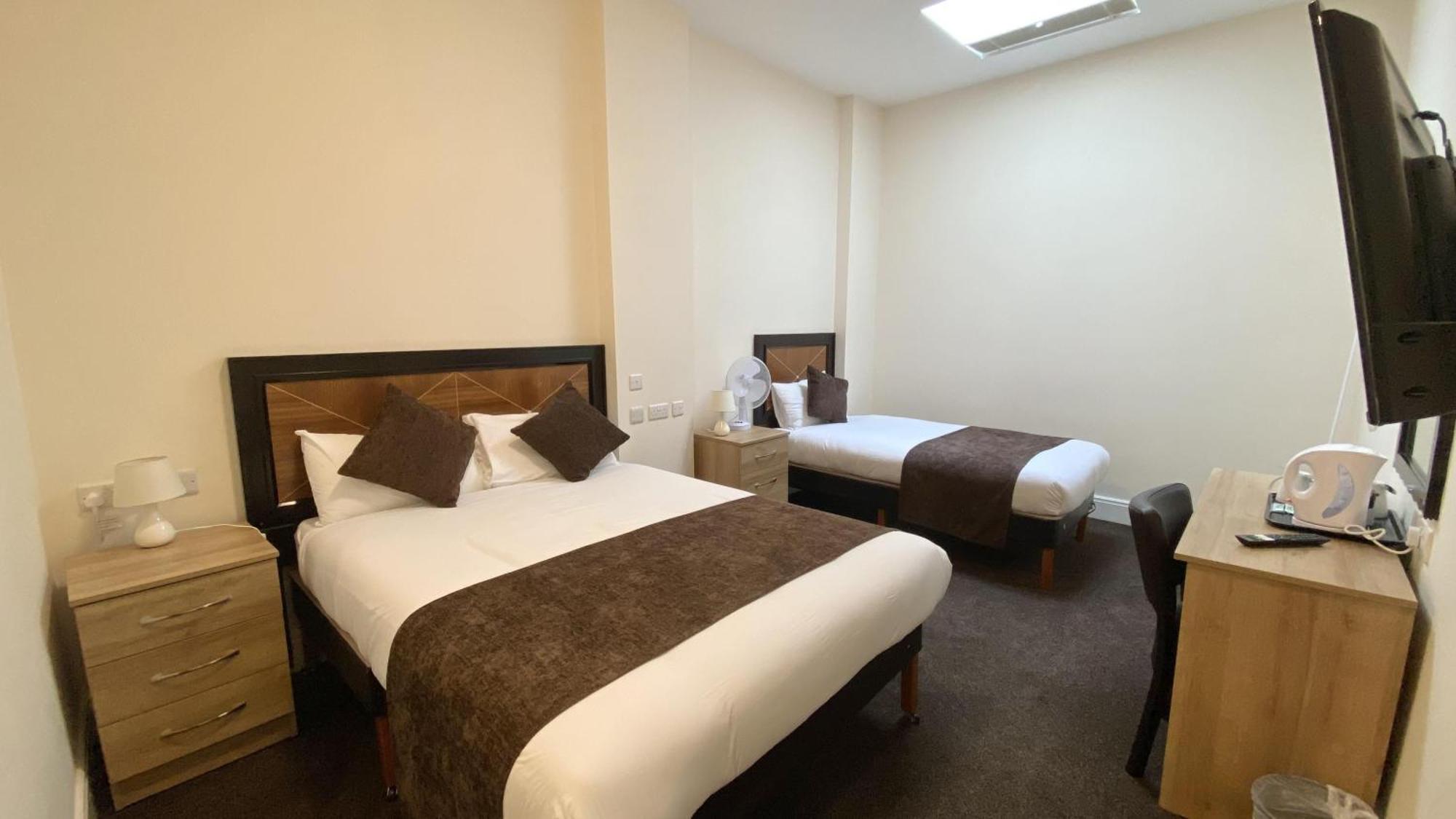 Russ Hill Hotel Charlwood Zewnętrze zdjęcie