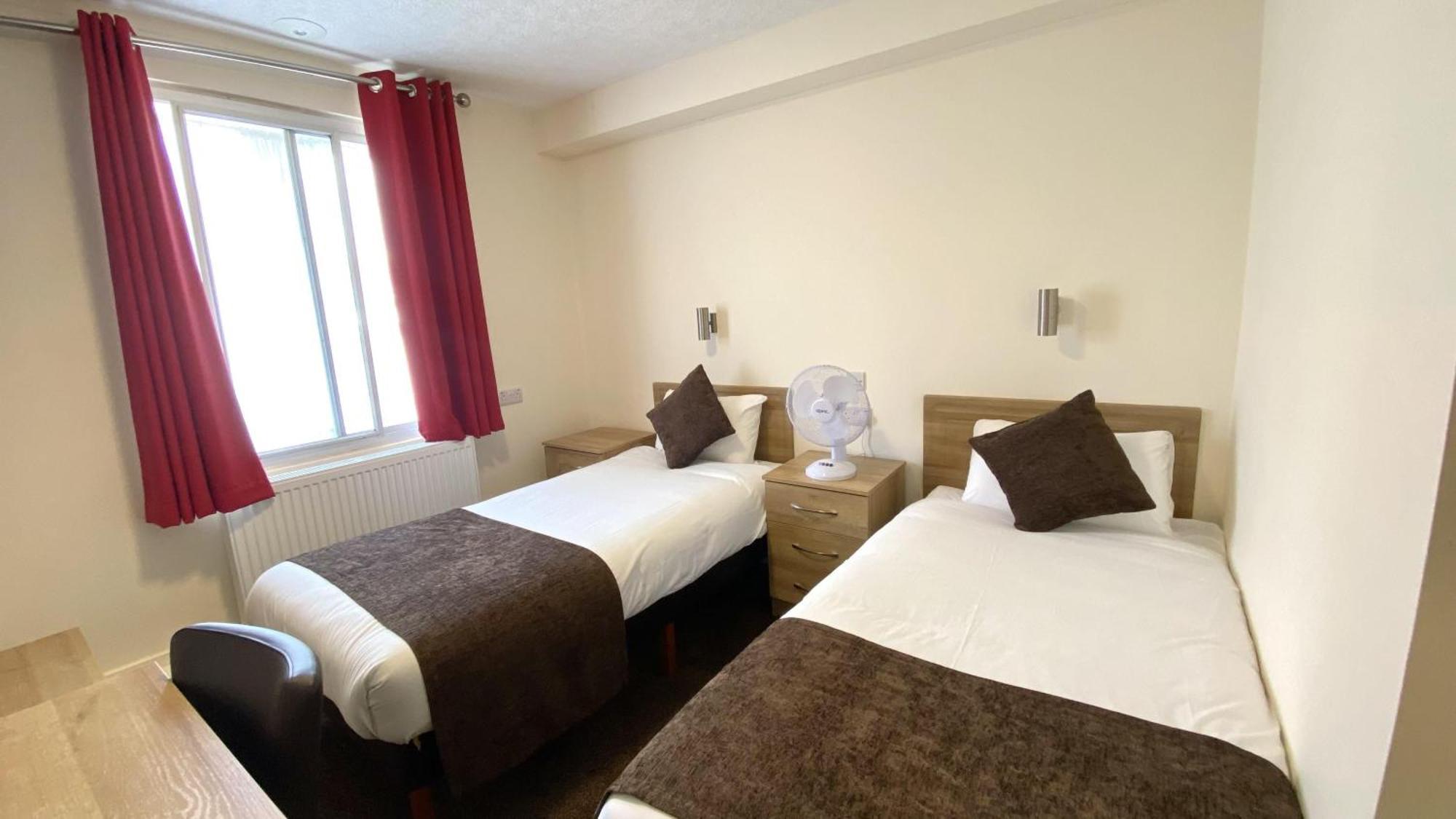 Russ Hill Hotel Charlwood Zewnętrze zdjęcie