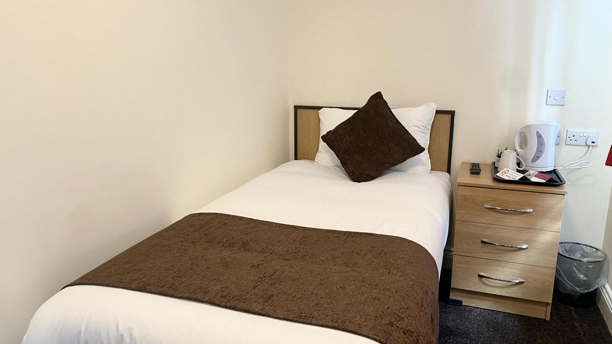 Russ Hill Hotel Charlwood Zewnętrze zdjęcie
