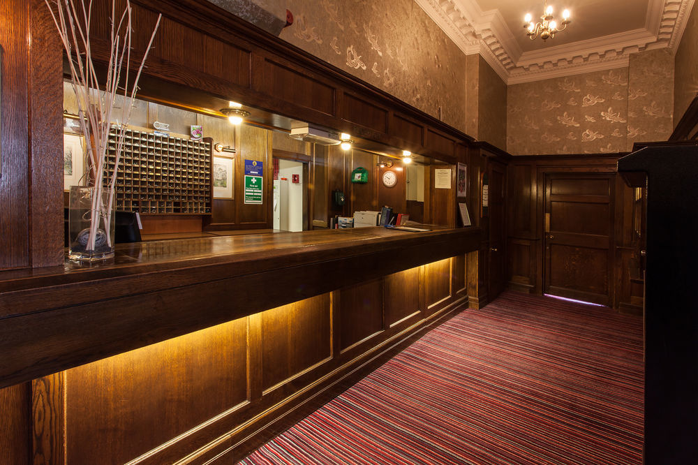 Russ Hill Hotel Charlwood Zewnętrze zdjęcie